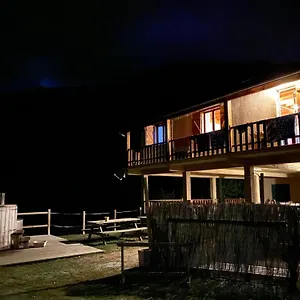 Hébergement de vacances Les Marmottes Grand Avec Bain Nordique Privatif, Camous
